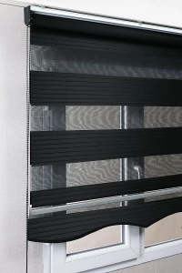 Siyah Pileli Zebra Stor